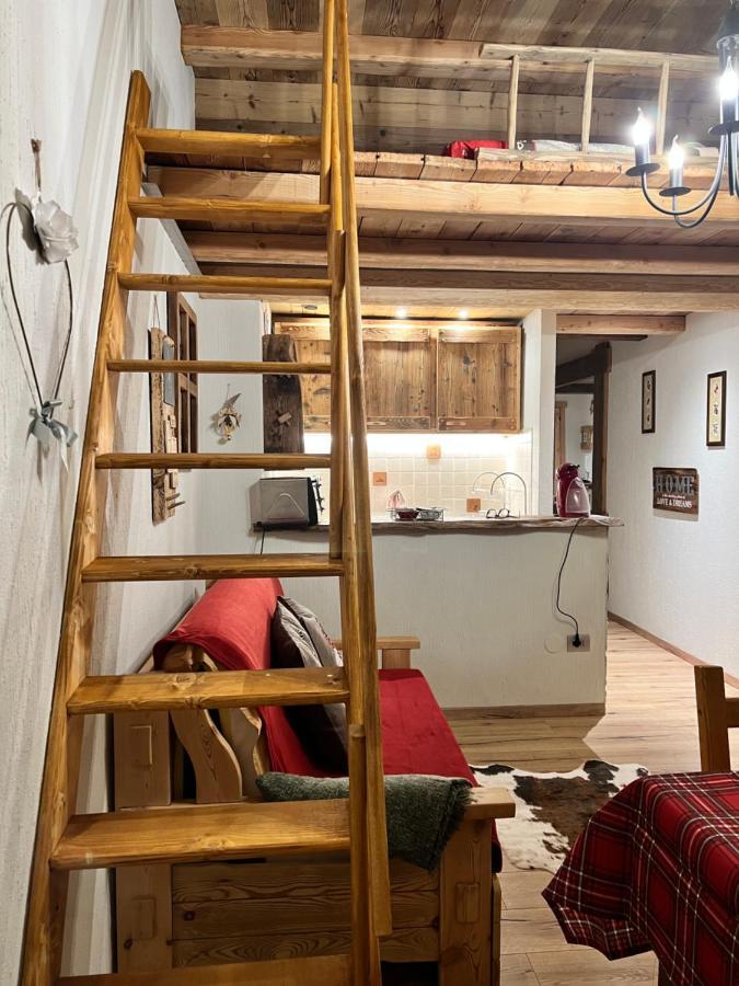 Nido Di Cloe Appartement Colle Colle Sestriere Buitenkant foto